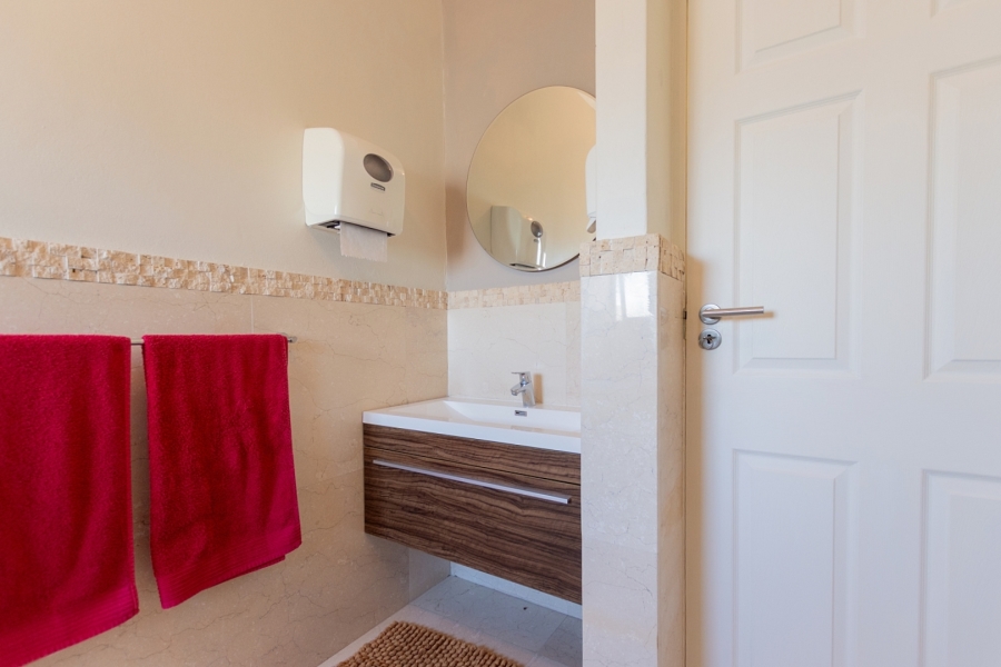 4 Bedroom Property for Sale in Port Owen Western Cape